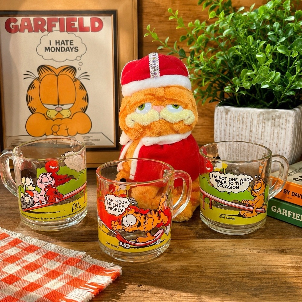 VTG Garfield Set McDonalds Glass Mugs TY Beanie Baby Plush His Majesty Jim Davis